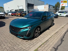 Peugeot 308 SW - 1.2 PureTech GT, Navi, Camera, Alcantara, Dealer auto, Nieuwstaat