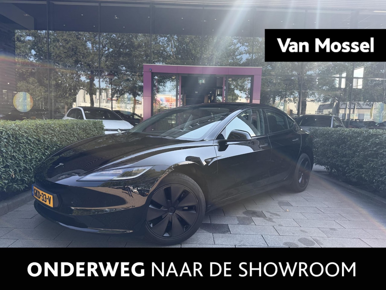 Tesla Model 3 - RWD 60 kWh | WORDT VERWACHT | 1E EIGENAAR | PANORAMADAK | 360 CAMERA | ELEKTRISCHE KOFFERK - AutoWereld.nl