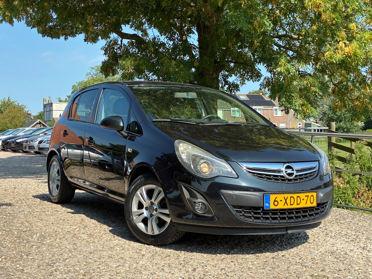 Opel Corsa - 1.4-16V Business+ | Half leder + Cruise + Stoel/Stuur Verw. + Clima nu € 4.450,-!!! - AutoWereld.nl