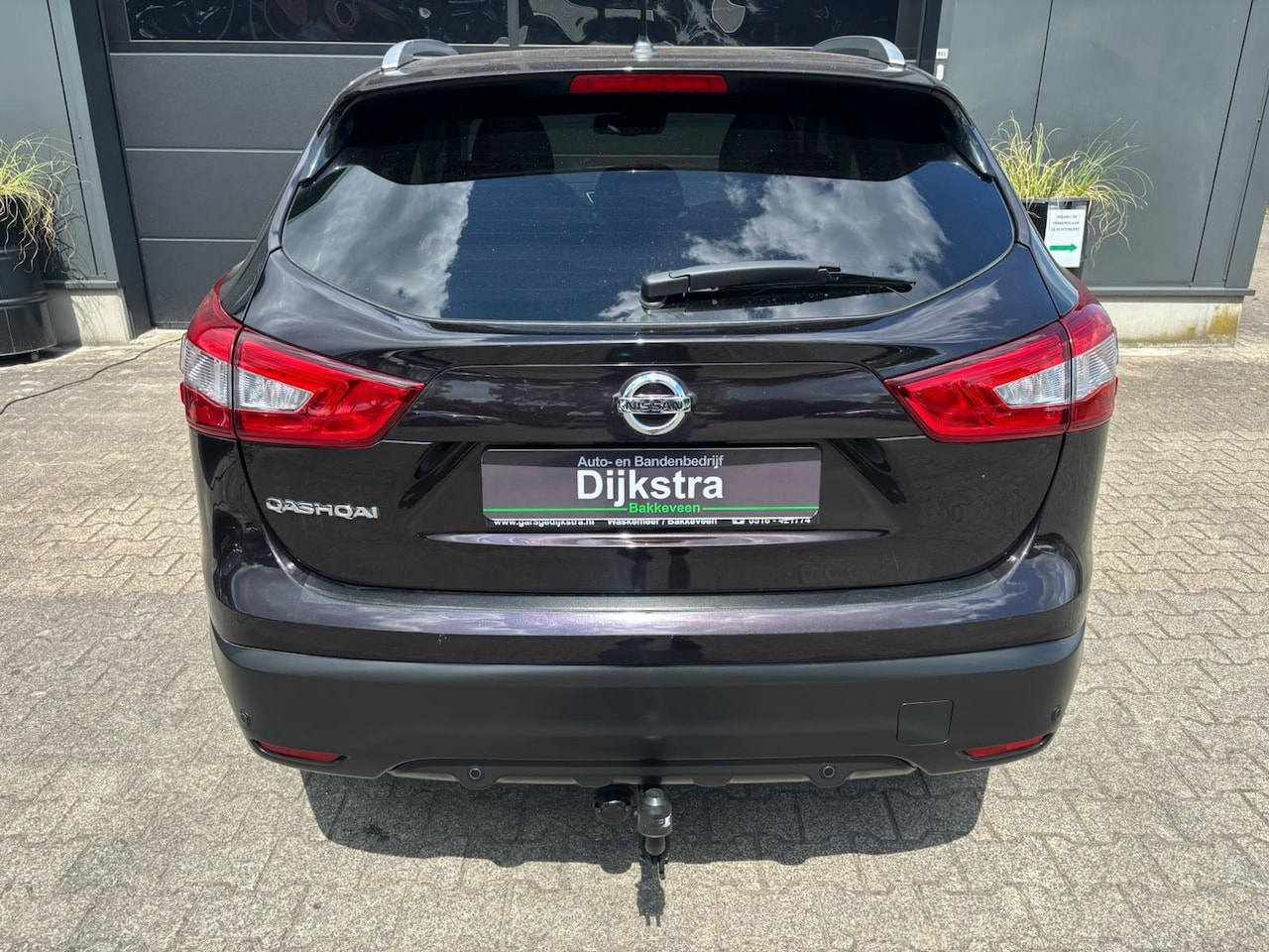 Nissan Qashqai - 1.2 N-Vision| 360 CAMERA | TREKHAAK | PANO DAK |