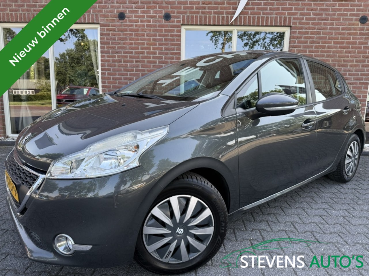 Peugeot 208 - 1.2 VTi Blue Lease GROOT.SCHERM / CRUISE - AutoWereld.nl