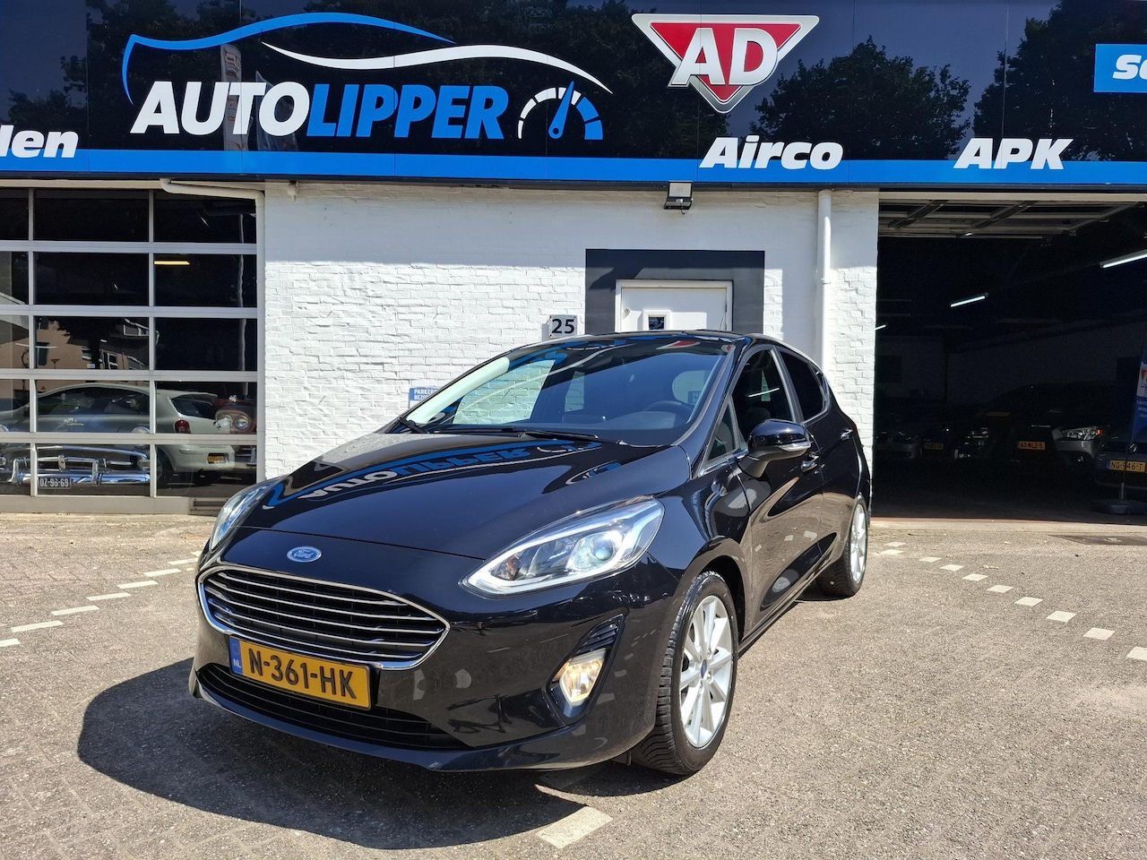 Ford Fiesta - 1.0 EcoBoost Titanium X /Nieuwe apk bij aflevering/All season banden/Navi - AutoWereld.nl