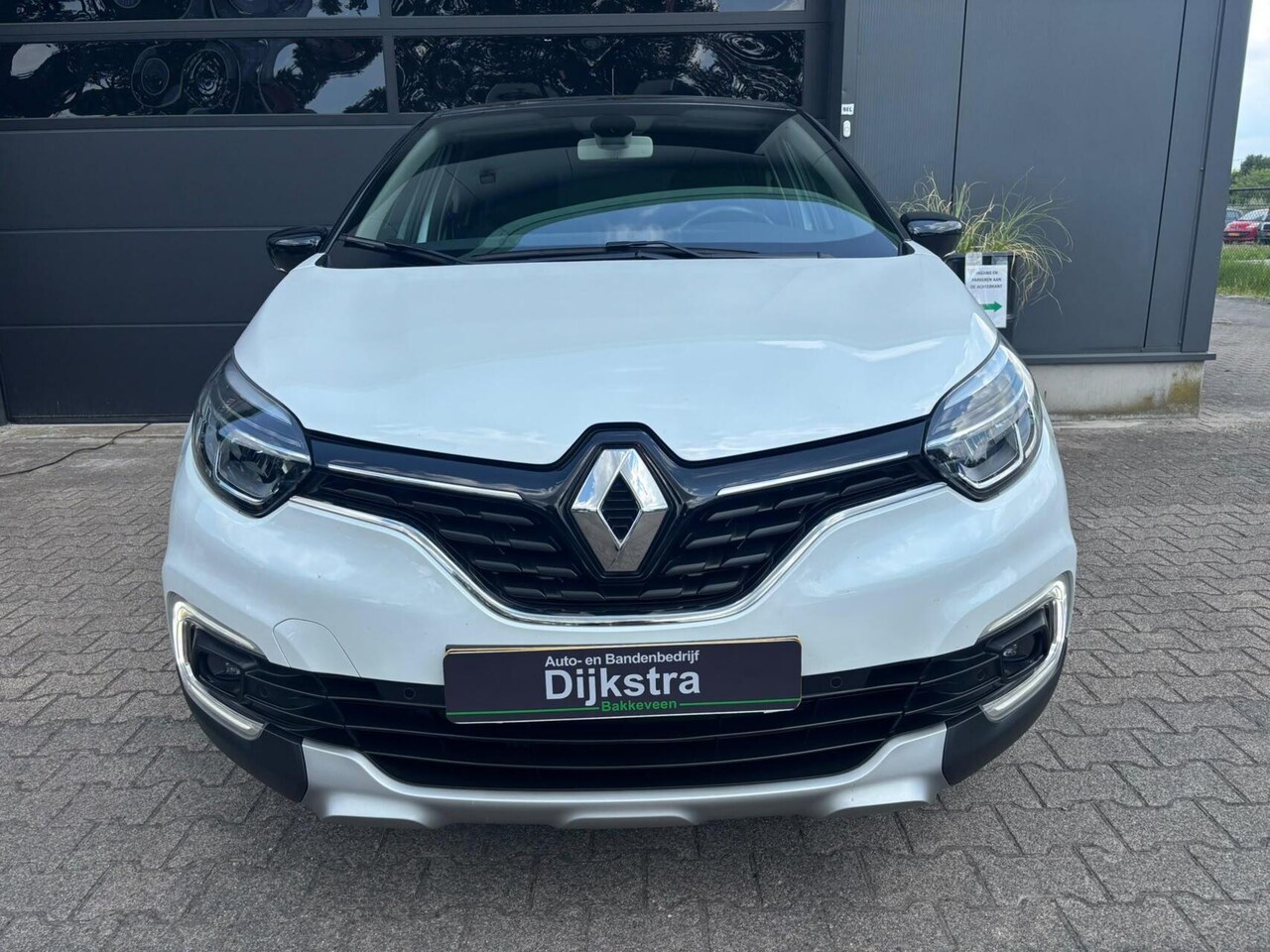 Renault Captur - 1.2 TCe Intens AUTOMAAT| CARPLAY | AIRCO | NAVIGATIE |
