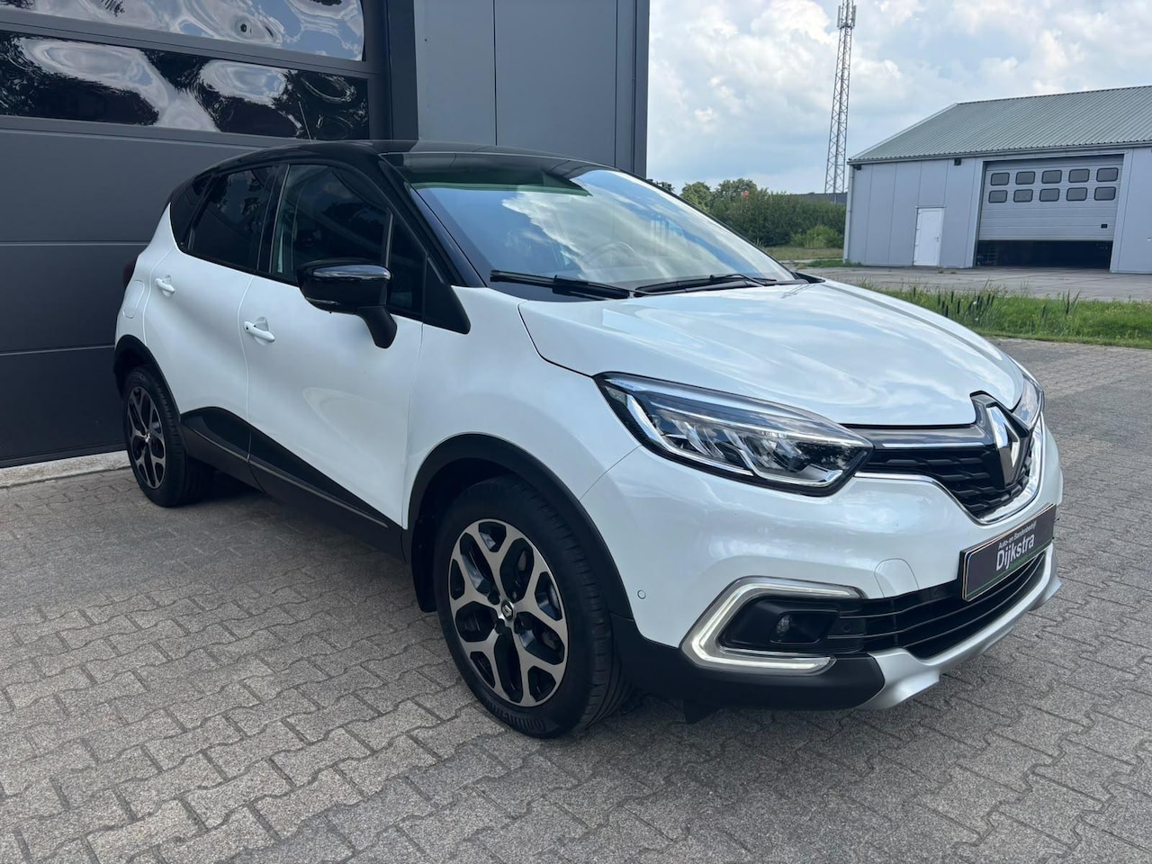 Renault Captur - 1.2 TCe Intens AUTOMAAT| CARPLAY | AIRCO | NAVIGATIE |