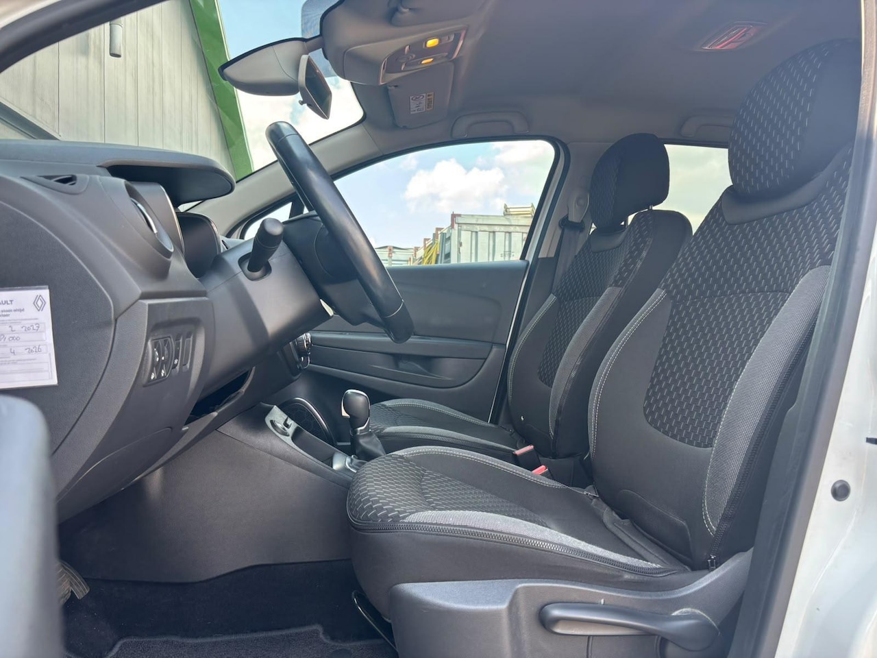 Renault Captur - 1.2 TCe Intens AUTOMAAT| CARPLAY | AIRCO | NAVIGATIE |