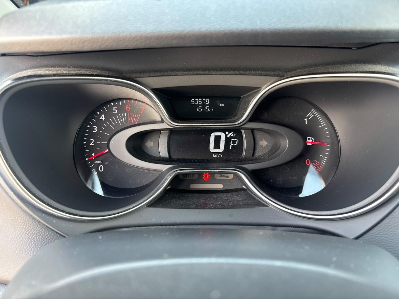 Renault Captur - 1.2 TCe Intens AUTOMAAT| CARPLAY | AIRCO | NAVIGATIE |