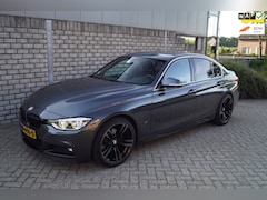 BMW 3-serie - 330e Centennial Executive M Sport Autom Alcantara Sportst Navi Clima Cruise Apple Carplay