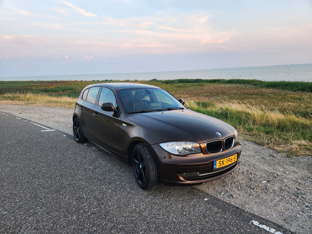 BMW 1-serie - 118d High Executive - AutoWereld.nl