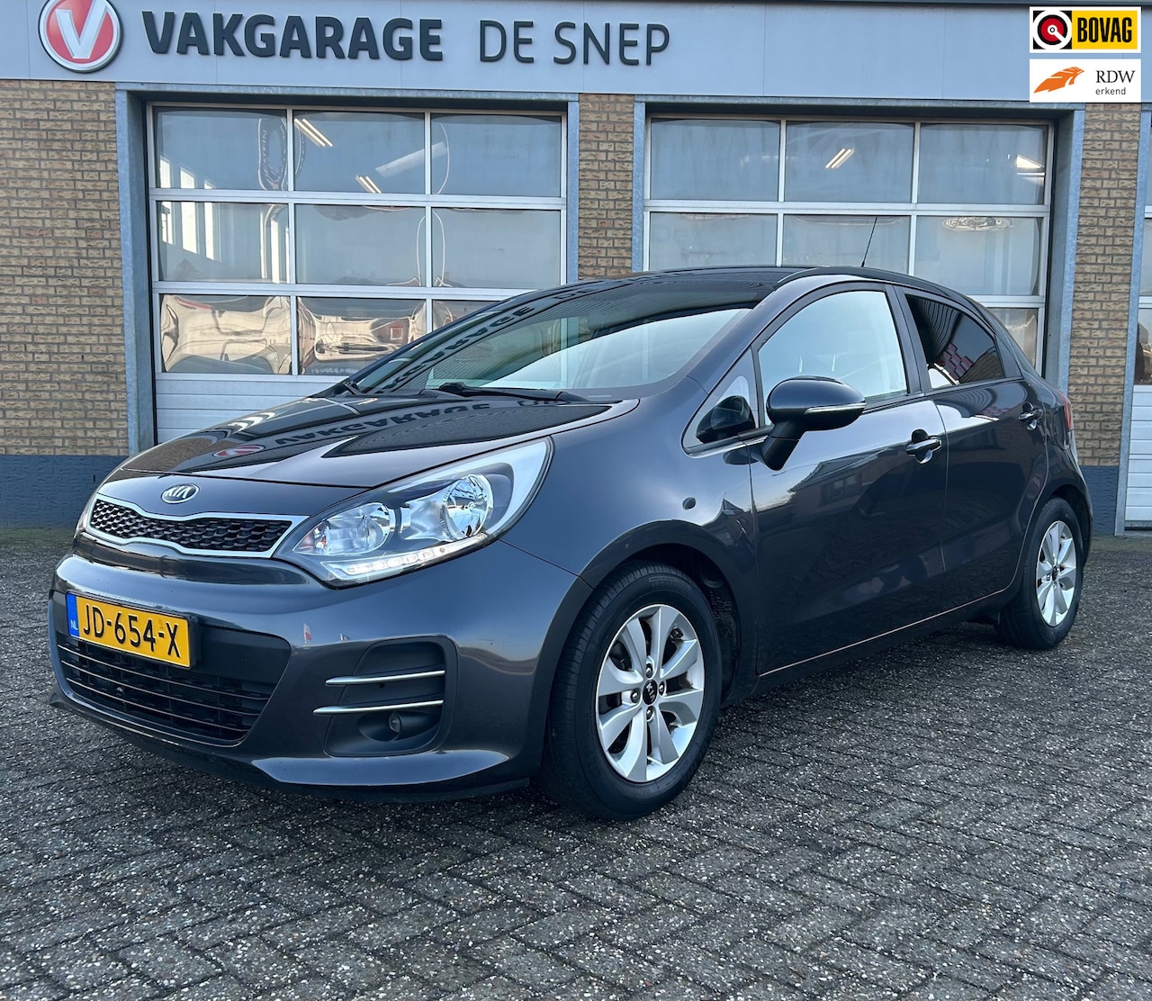 Kia Rio - 1.2 CVVT ExecutiveLine 1.2 CVVT ExecutiveLine - AutoWereld.nl