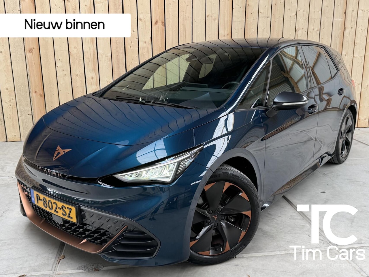 CUPRA Born - Adrenaline One 62 kWh Stuur en- stoelverwarming | LED verlichting | Apple CarPlay/Android - AutoWereld.nl