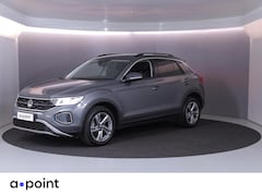 Volkswagen T-Roc - 1.0 TSI Life 110 pk | Navigatie via App | Parkeersensoren (Park assist) | Achteruitrijcame