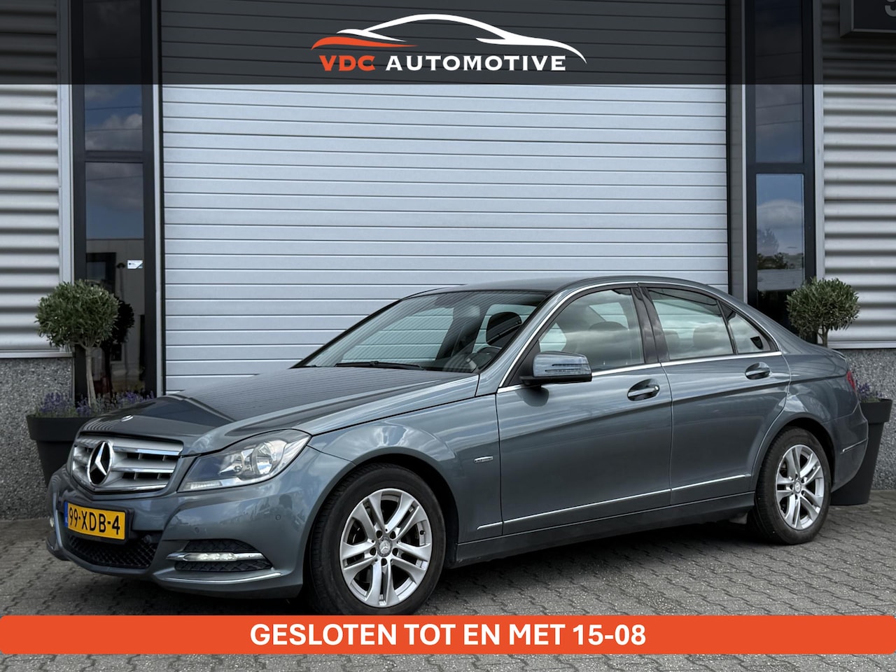 Mercedes-Benz C-klasse - 180 Cruisecontrol | Parkeersensoren | Navi | Keurige Auto - AutoWereld.nl