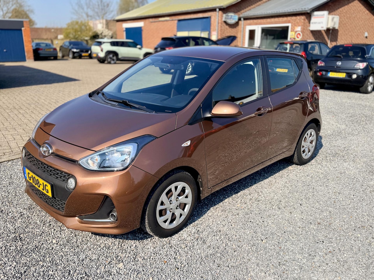 Hyundai i10 - Comfort| Airco | Cruise Control | Apple & Android | DAB - AutoWereld.nl