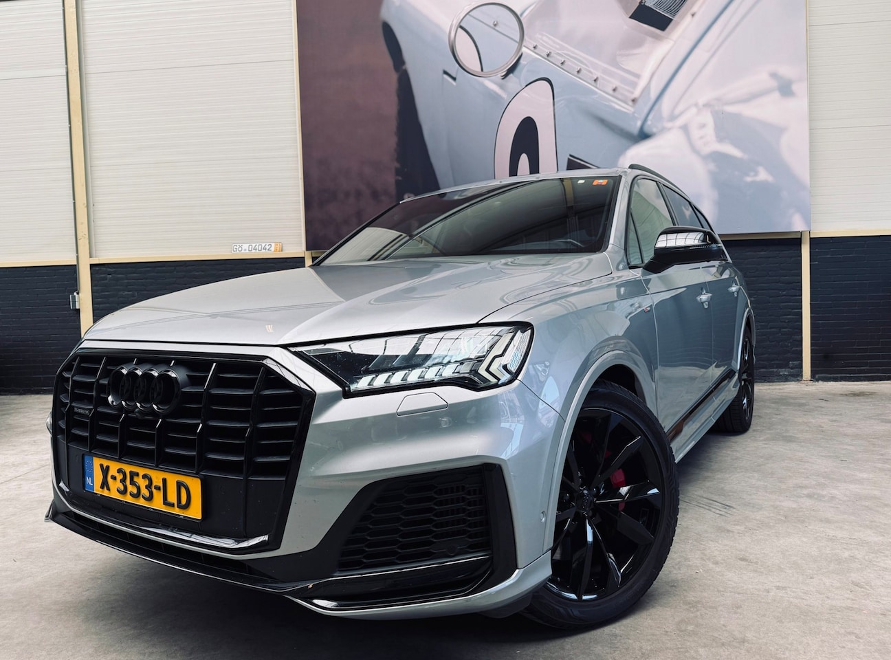 Audi Q7 - 60 TFSI e quattro|Sline|Pano|21inch|Full Black|trekhaak| - AutoWereld.nl