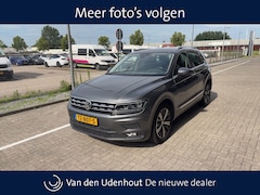 Volkswagen Tiguan - 1.4 TSI 150pk ACT Comfortline Business DSG / Navigatie / Stoelverwarming / Elek. Trekhaak