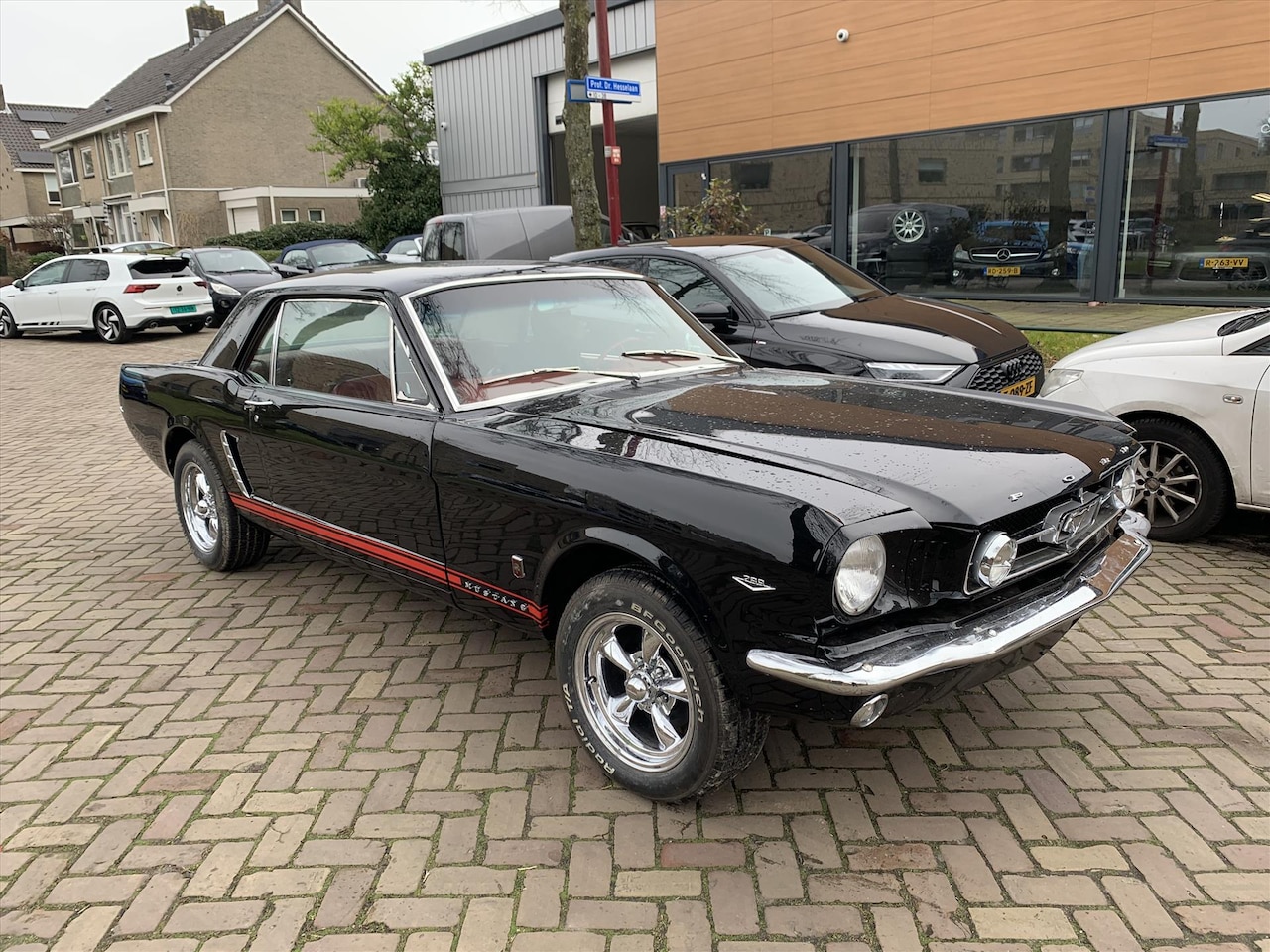 Ford Mustang - v8 automaat WE HEBBEN NOG DIVERSE MUSTANGS OP VOORRAAD - AutoWereld.nl