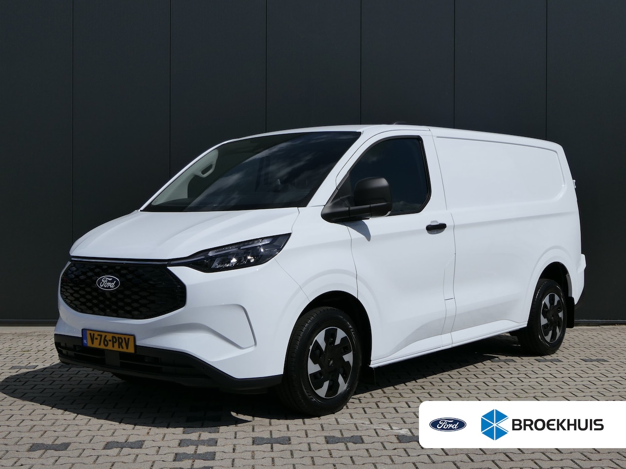 Ford Transit Custom - E-Transit 320 L1H1 Trend 71 kWh | 218pk | Camera | CarPlay/Android Auto | Bijrijders Bank - AutoWereld.nl