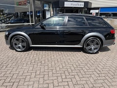 Audi A4 allroad quattro - 2.0 TFSI Pro Line Volledig leren stoelen, Panorama dak, trekhaak, cruise controle, automaa
