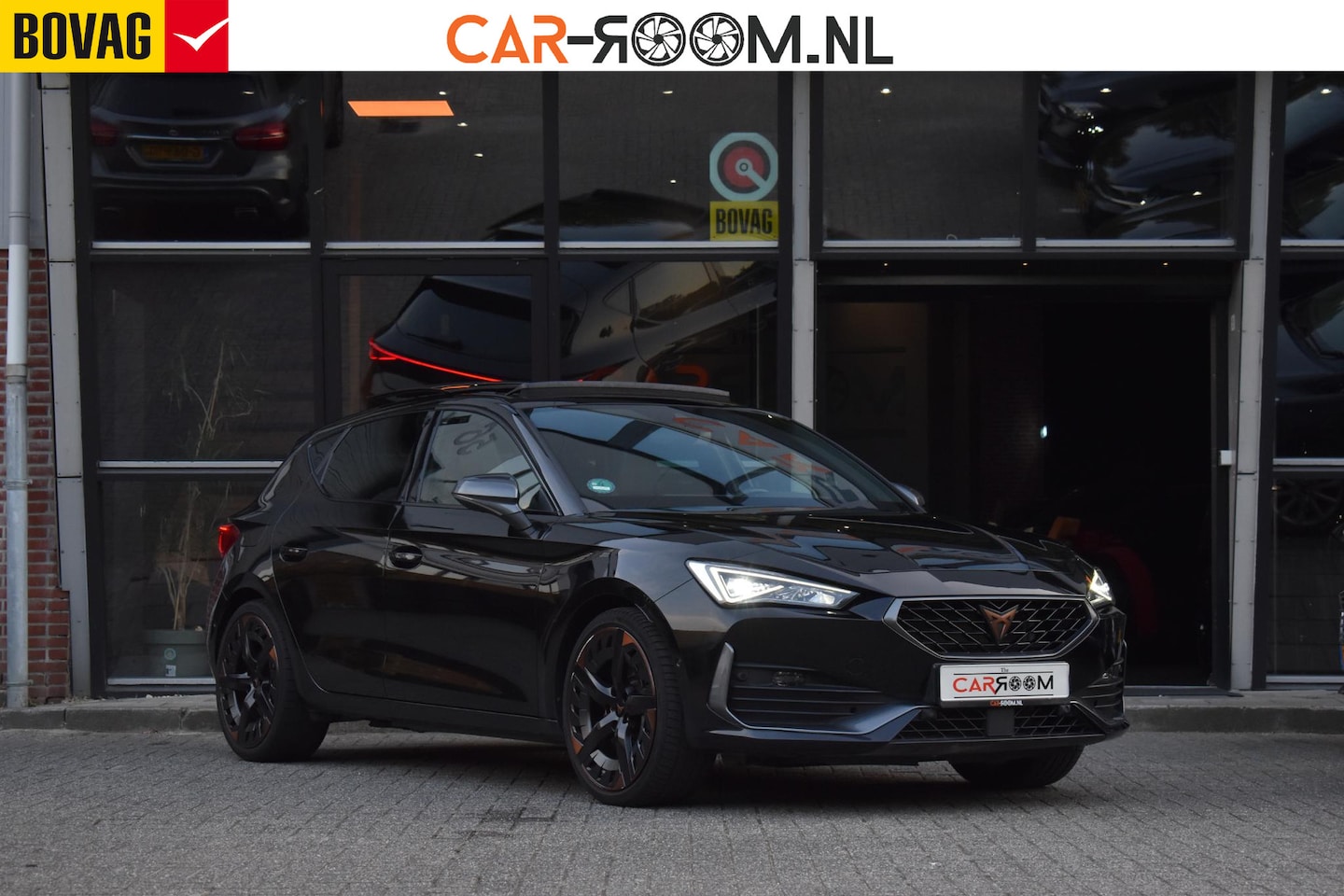 CUPRA Leon - 1.4 e-Hybrid VZ Copper Edition Pano Keyless Sfeer Camera - AutoWereld.nl