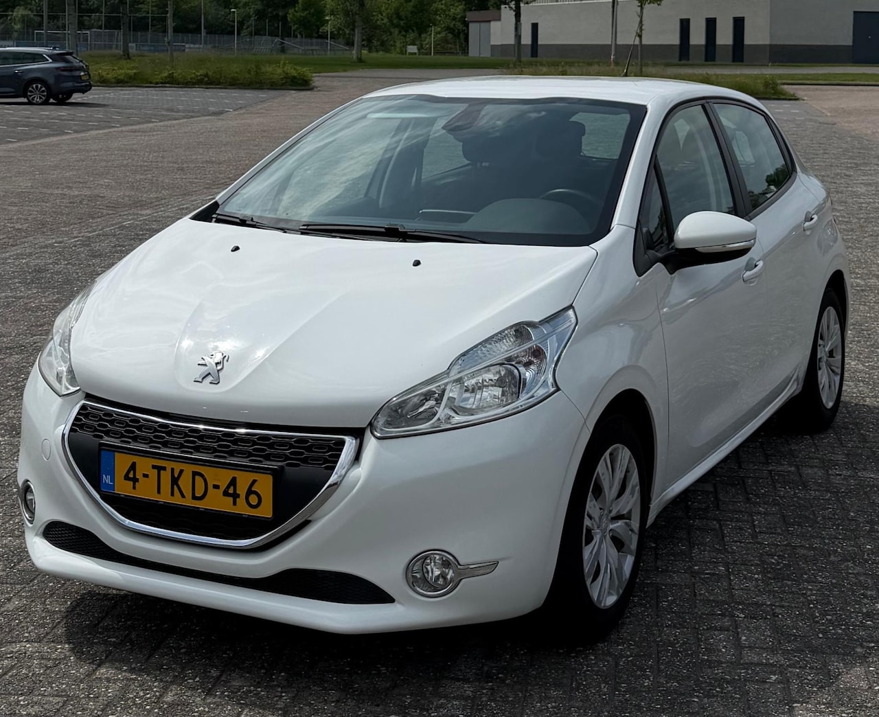 Peugeot 208 - 1.2 Vti Envy Benzinemotor - AutoWereld.nl
