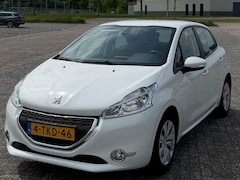 Peugeot 208 - 1.2 Vti Envy Benzinemotor