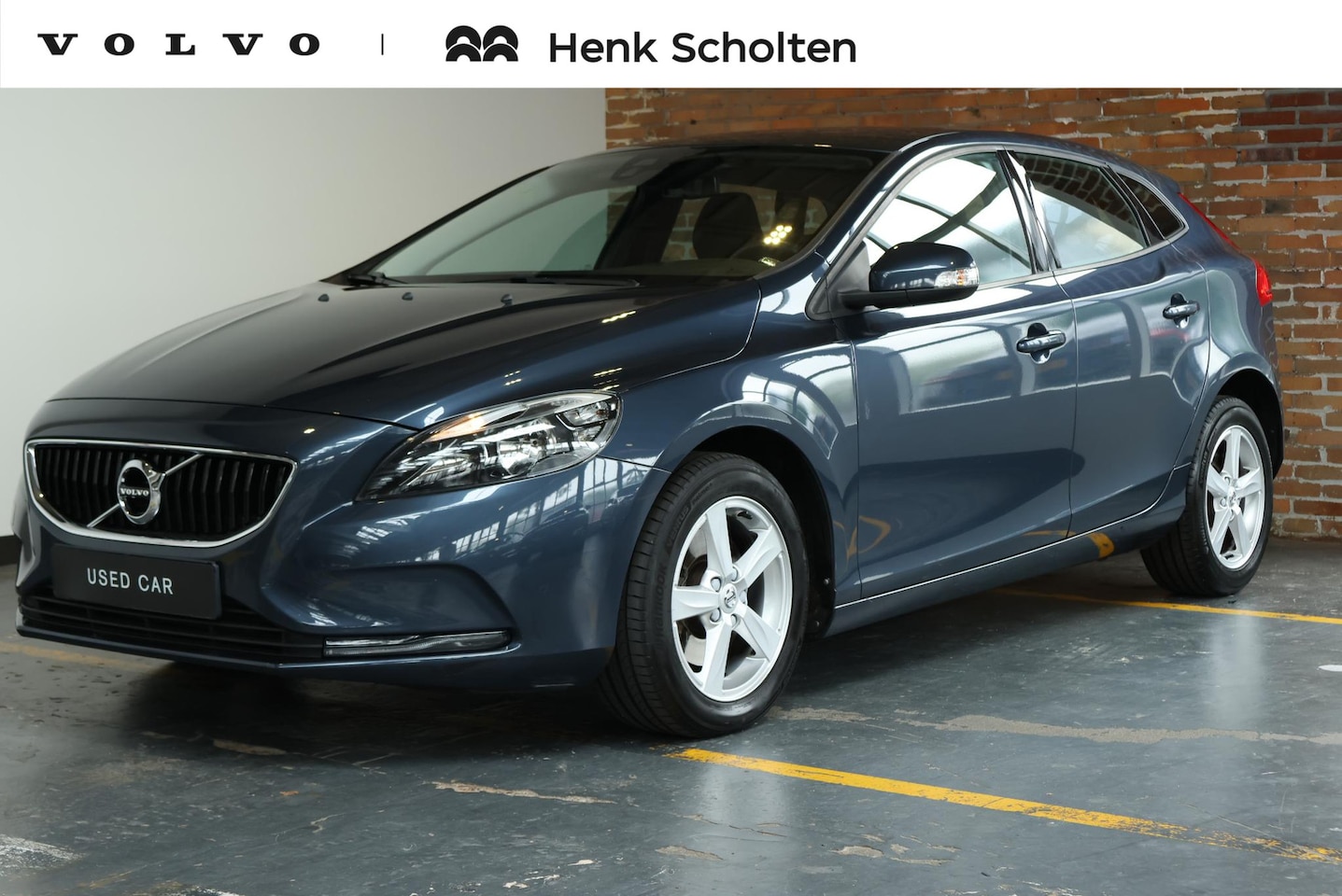 Volvo V40 - T2 Nordic | Climate Control | Cruise Control | Dealeronderhouden | 1ste Eigenaar | Navigat - AutoWereld.nl