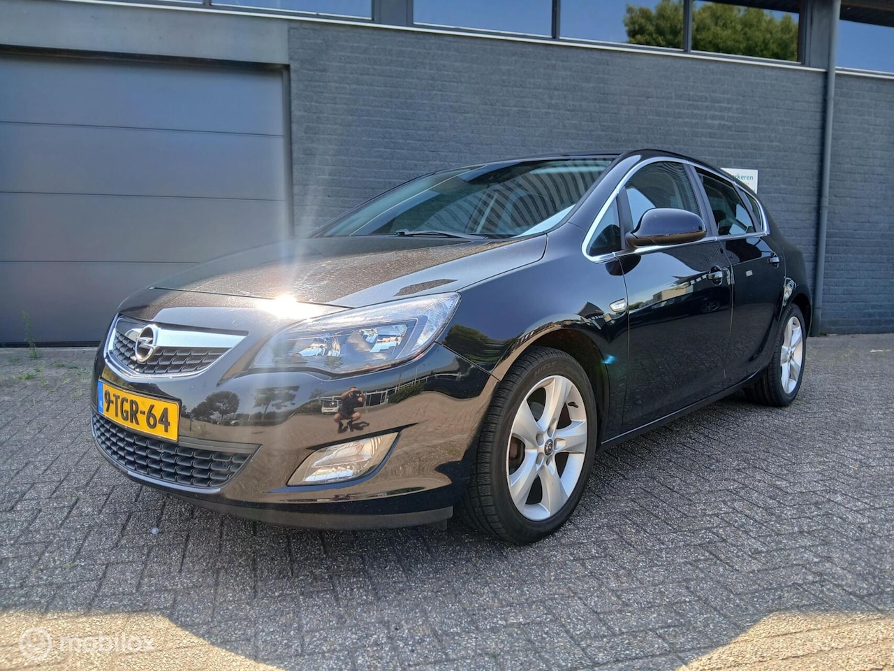 Opel Astra - 1.4 Turbo Sport/Dealer onderhouden/140PK - AutoWereld.nl