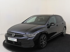 Volkswagen Golf - 1.5 eTSI Oranje Edition | Achteruitrijcamera | Keyless | Adaptieve cruise control | Stoel
