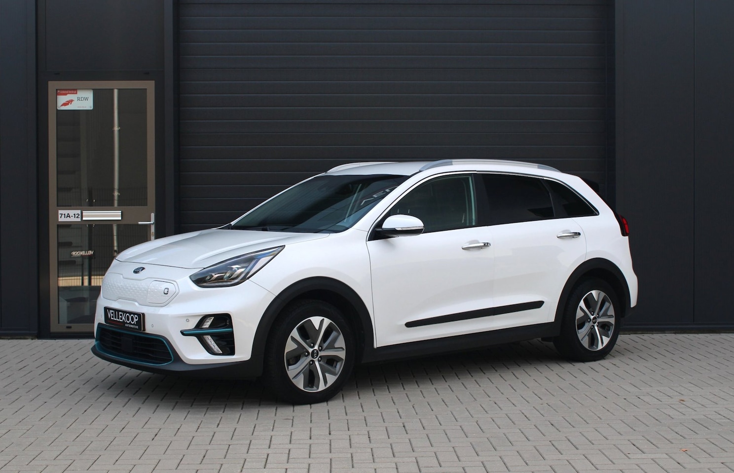 Kia e-Niro - ExecutiveLine 64 kWh | Warmtepomp | 3 Fase | 95% SOH | Adaptive Cruise | Stoelventilatie | - AutoWereld.nl