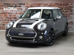 MINI Cooper - Hatchback 5 deurs Automaat / Navigatiesysteem Professional / Cruise Control / Chili Pakket