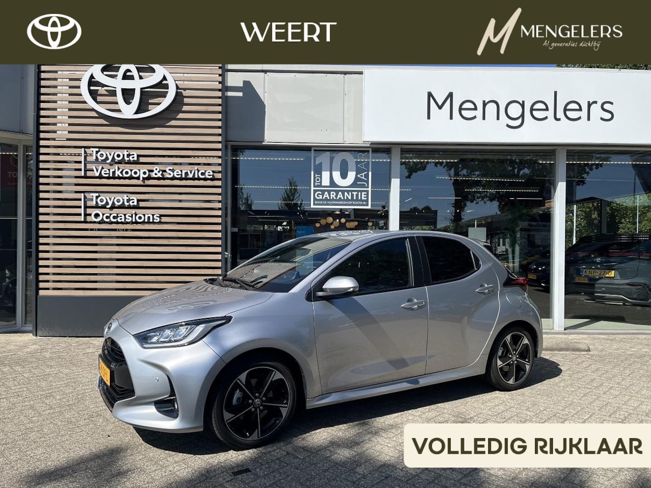 Toyota Yaris - 1.5 H 130 Executive | NL-auto | Dodehoek detectie | Stuurverwarming | Apple Carplay - AutoWereld.nl