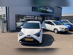 Toyota Aygo - 1.0 VVT-i 5Drs x-play. Mooie wagen. Airconditionig. Nw APK