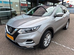 Nissan Qashqai - 1.2 N-Connecta / Pano'dak / Trekhaak / LED / ParkAssist