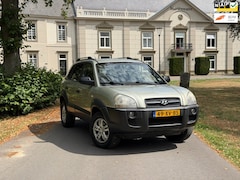 Hyundai Tucson - 2.0i Dynamic Airco