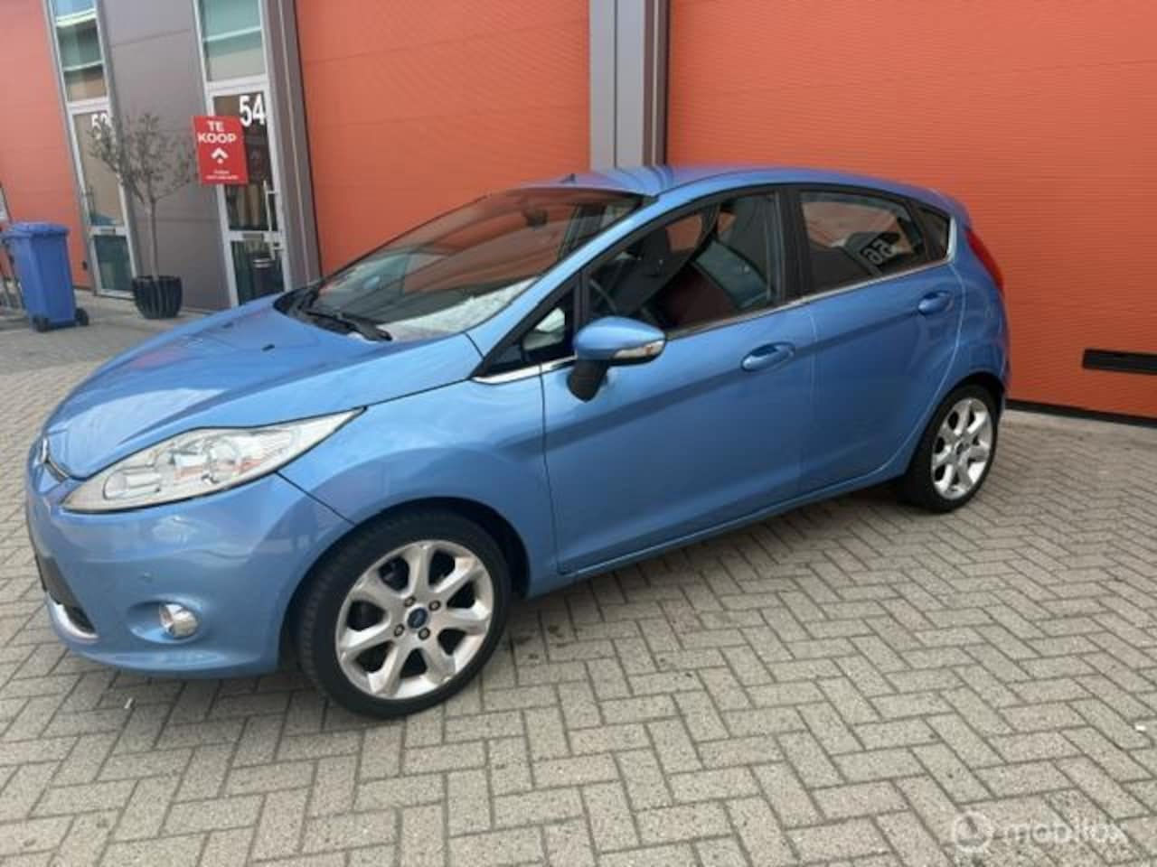 Ford Fiesta - 1.25 Titanium 5 DRS-110.000 KM NAP-AIRCO-APK 27 - AutoWereld.nl
