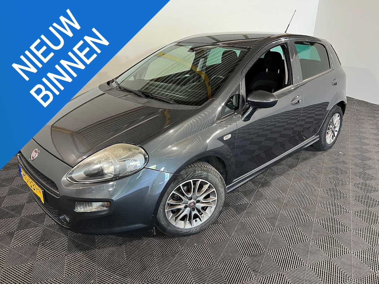 Fiat Punto Evo - 1.3 M-Jet Lounge 1.3 M-Jet Lounge - AutoWereld.nl