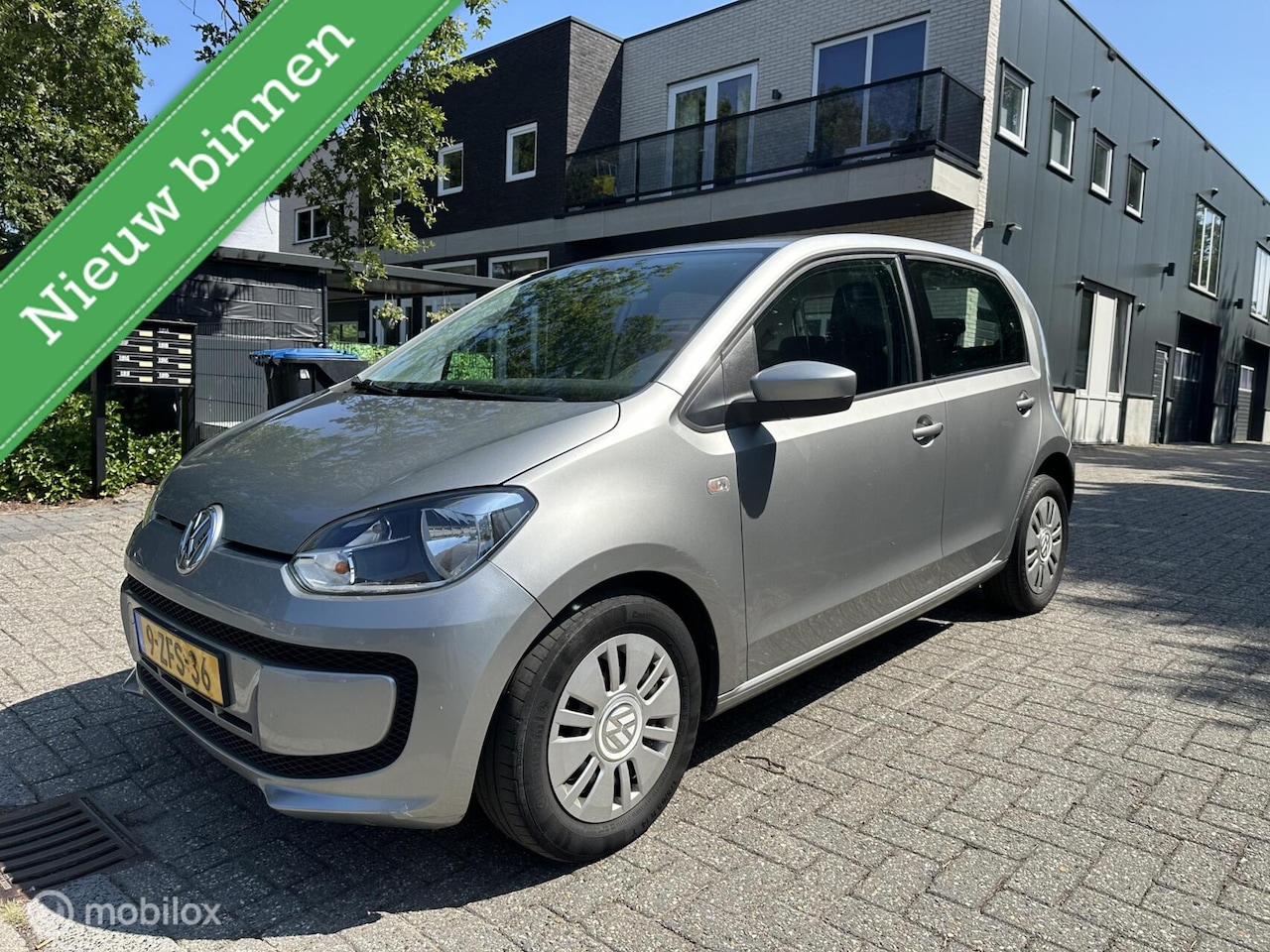 Volkswagen Up! - 1.0 move up! BlueMotion|Airco|Apk|Bj 2015 - AutoWereld.nl