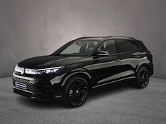 Volkswagen Tiguan - R-Line Business 1.5 TSI eHybrid 272pk DSG Automaat Trekhaak, Black Style, Adaptive cruise