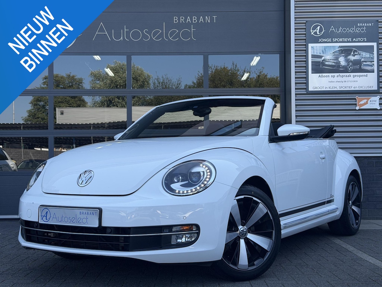 Volkswagen Beetle Cabriolet - 1.2 TSI Design LED | Cruise | Stoelvw - AutoWereld.nl