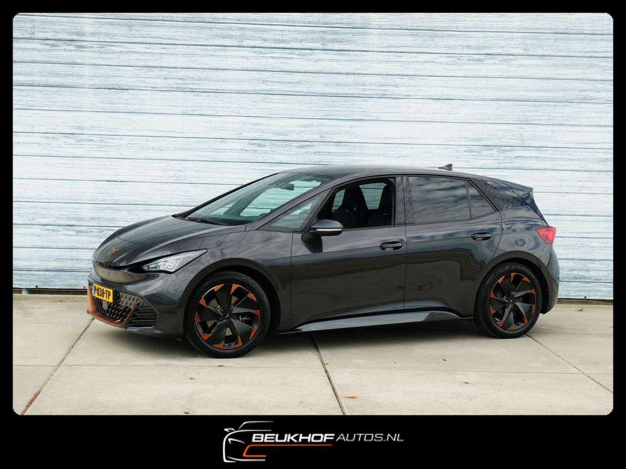 CUPRA Born - One 62 kWh Stoelverwarming Camera AdaptCr Soh93% - AutoWereld.nl