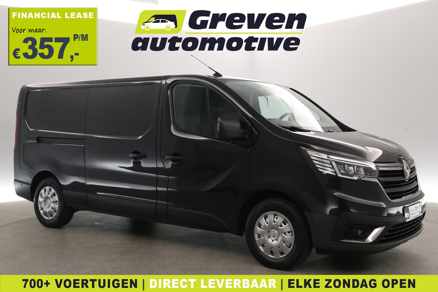 Renault Trafic - 2.0 dCi L2H1 150PK | Automaat | Airco | Cruise | Camera | 3 Zits | Trekhaak | 2xSchuifdeur - AutoWereld.nl
