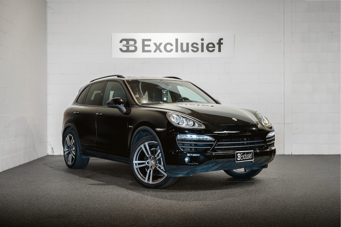 Porsche Cayenne - 3.0 S Hybrid | Bose | Schuifd. | luchtvering | 22"" | BTW-auto | - AutoWereld.nl