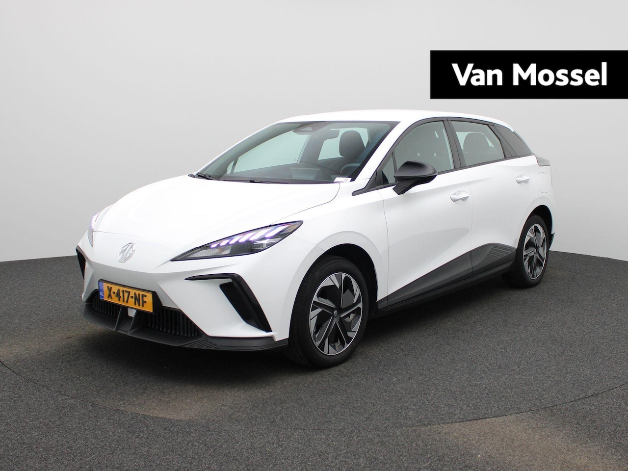 MG MG4 - Standard 51 kWh | Apple Carplay/Android Auto | Adaptieve Cruise Control | Led Verlichting - AutoWereld.nl