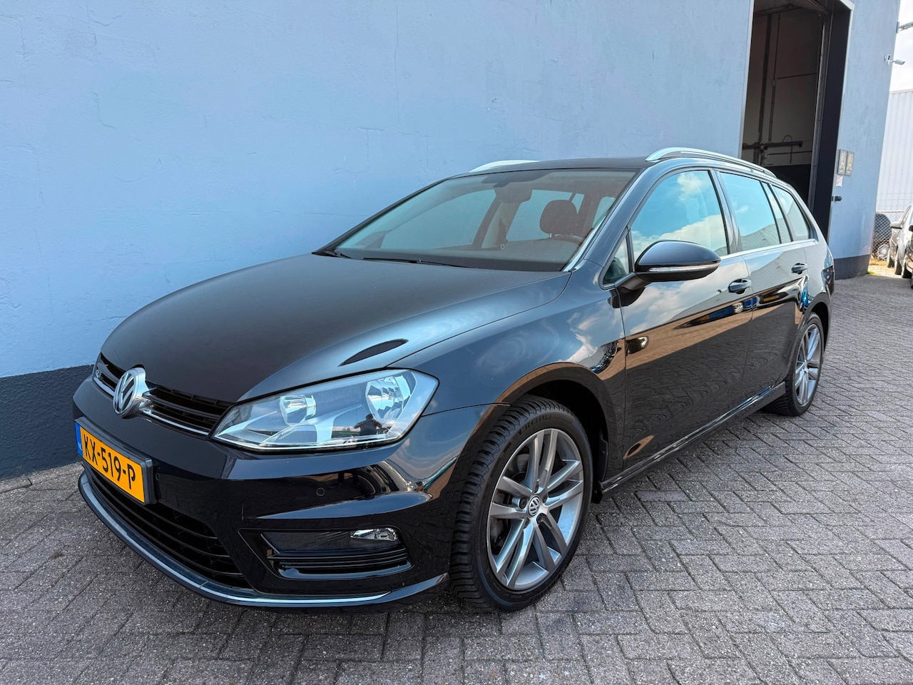 Volkswagen Golf Variant - 1.2 TSI Highline - Panorama Dak - Carplay - AutoWereld.nl
