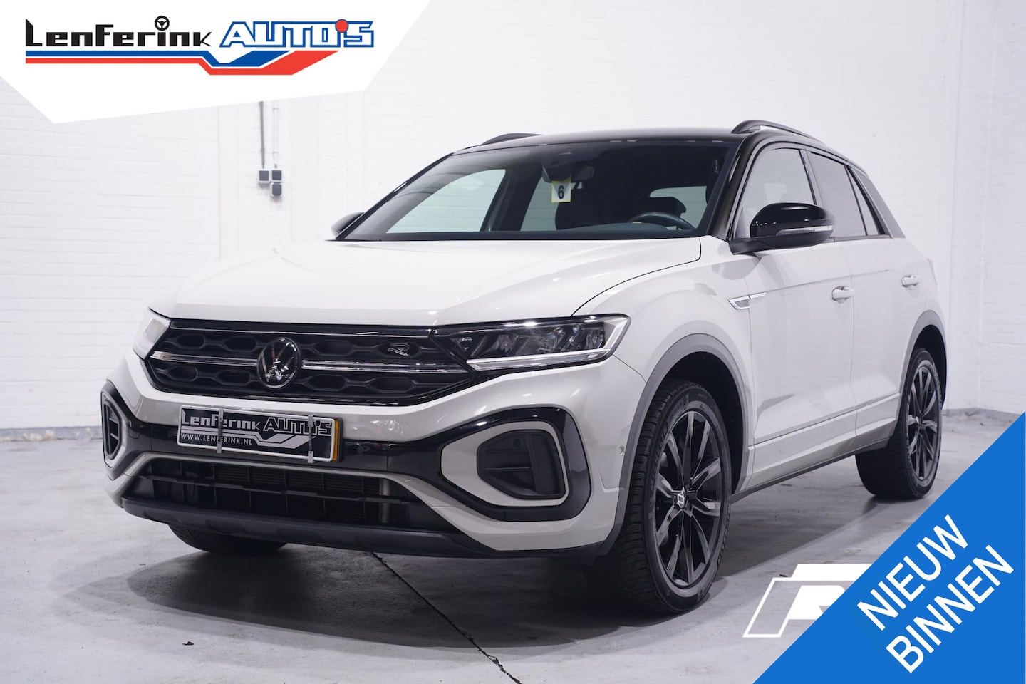 Volkswagen T-Roc - 1.5 TSI R-Line NAP 2e eigen. r-line interieur/exterieur Comfort-pack Private-glas Multimed - AutoWereld.nl