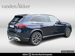 Mercedes-Benz GLC-klasse - 300e 4Matic // Trekhaak // Panoramadak // 360 Camera // Distronic // GRATIS Winterbandense