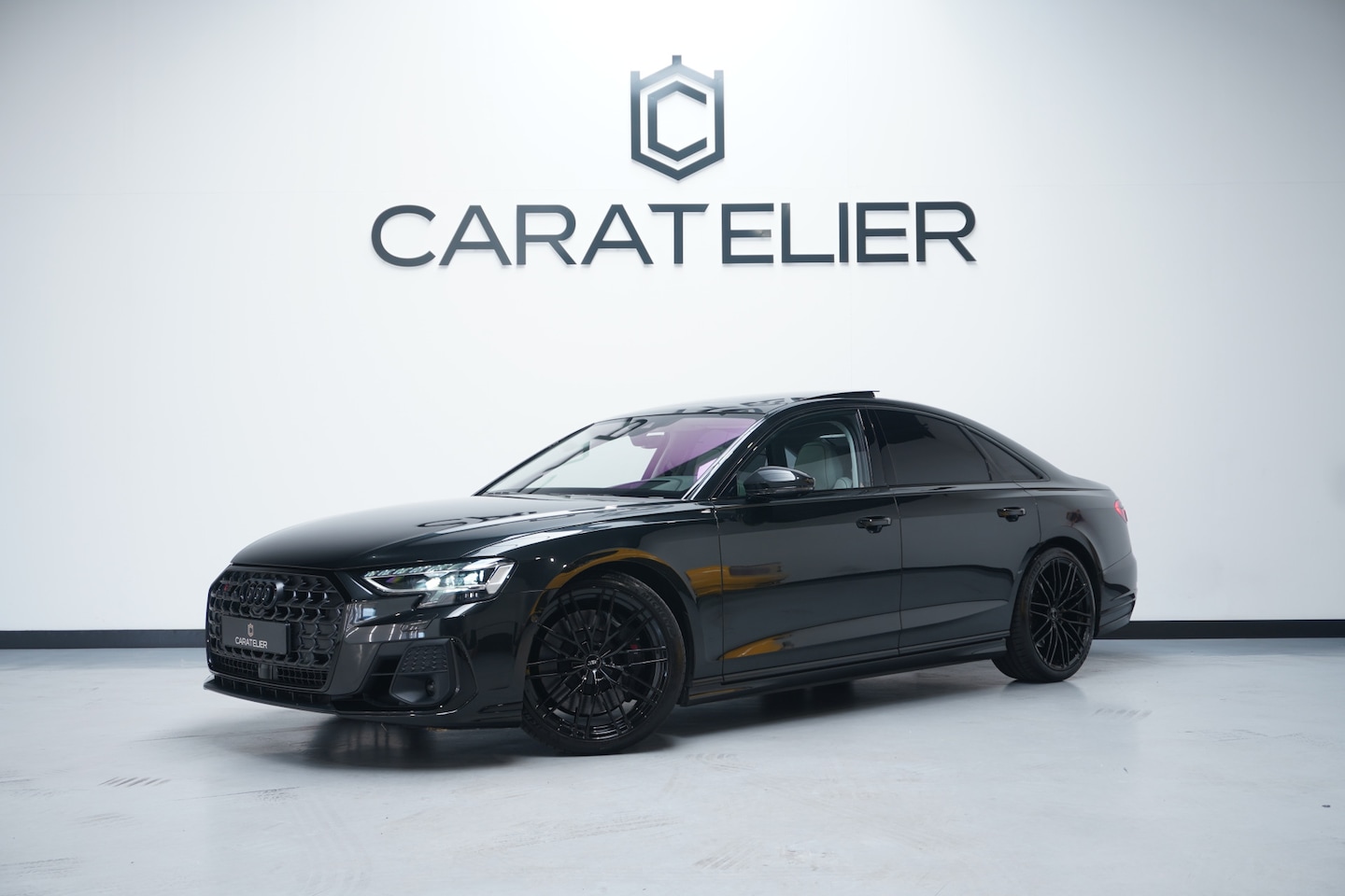 Audi A8 - 4.0 TFSI S8 Quattro / ABT / Audi-Exclusive / BTW auto - AutoWereld.nl