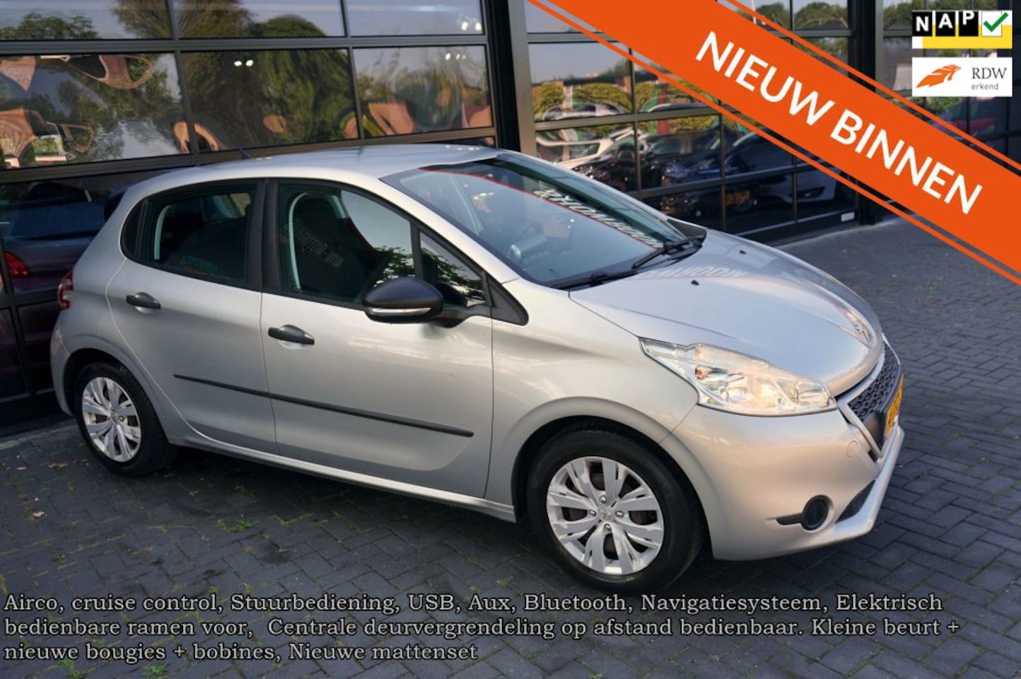 Peugeot 208 - 1.0 Vti Access 1.0 VTi Access, Airco, Navi, Bluetooth, Carplay, Elek pakket. - AutoWereld.nl