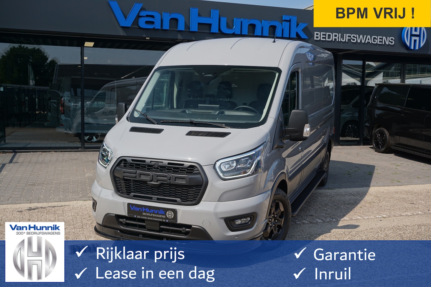Ford Transit - 350L L3H2 Raptor AUT-8 165PK BPM VRIJ Navi, Camera, Xenon, Lm Velg, Trekhaak!! NR. A109 - AutoWereld.nl