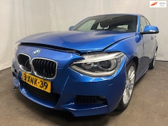 BMW 1-serie - 116i Executive - Schade